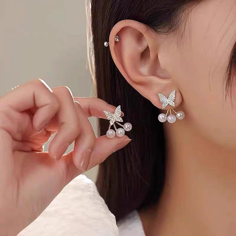 Butterfly Pearl Earrings – Elegant Gold & Silver Stainless Steel Studs for Women